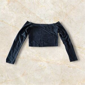 Black Off-Shoulder Long Sleeve Top